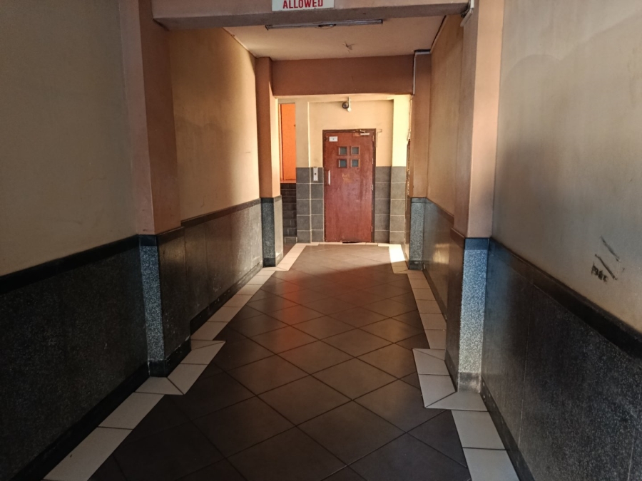 2 Bedroom Property for Sale in Port Elizabeth Central Eastern Cape